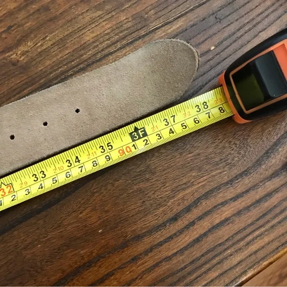 ▪️Handmade Leather Belt with Decorative Buckle